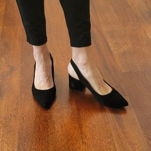 Steve Madden black, sandle, faux suede, size 8